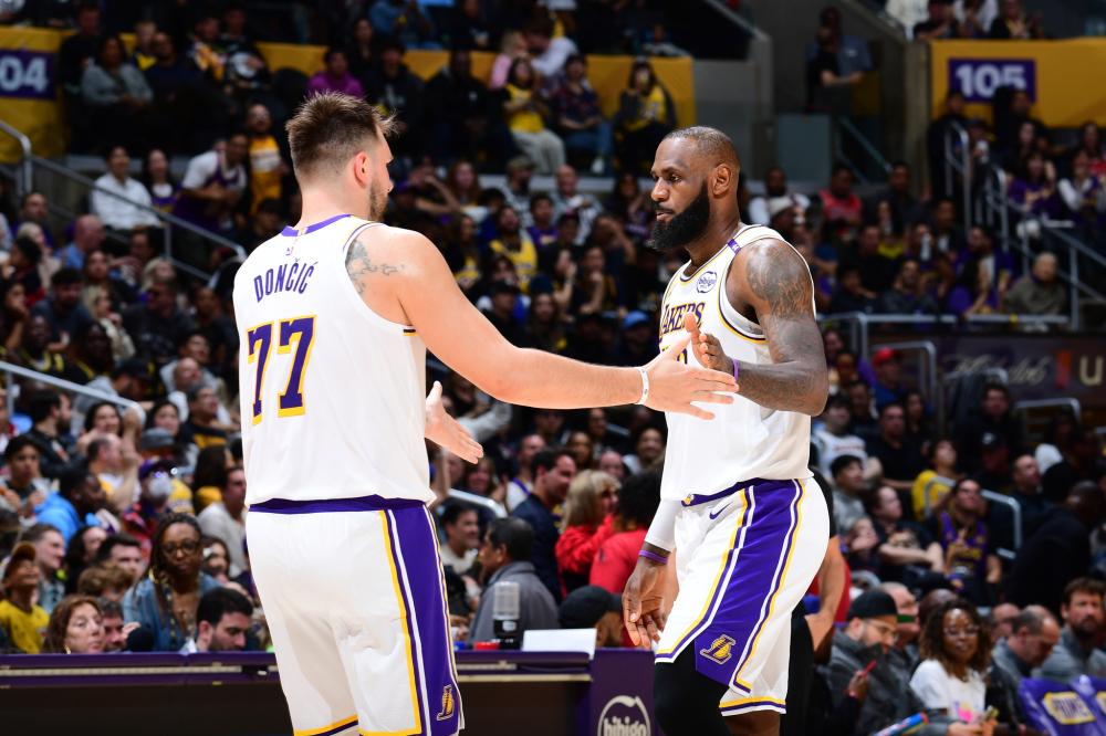 东体：申花24日将与国安热身；因开赛早申花错过了西亚热身赛.